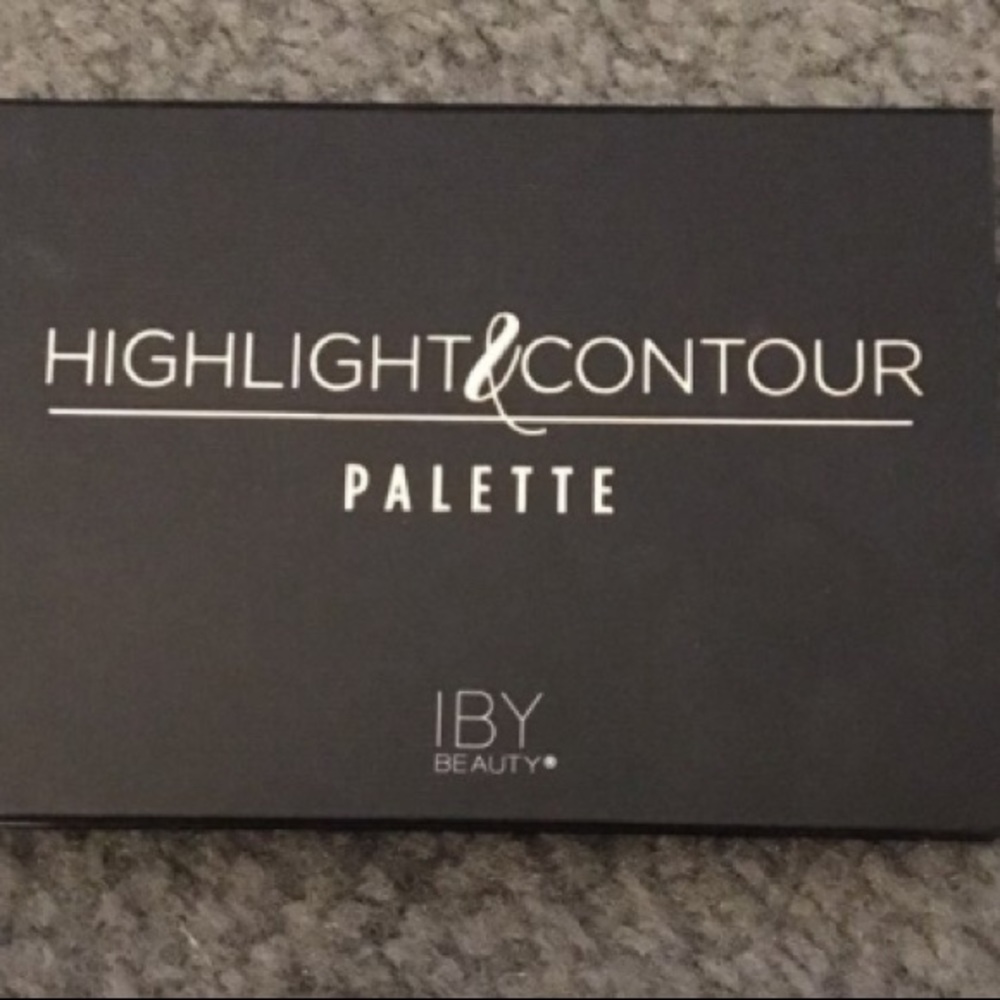 IBY Beauty Highlight & Contour Palette